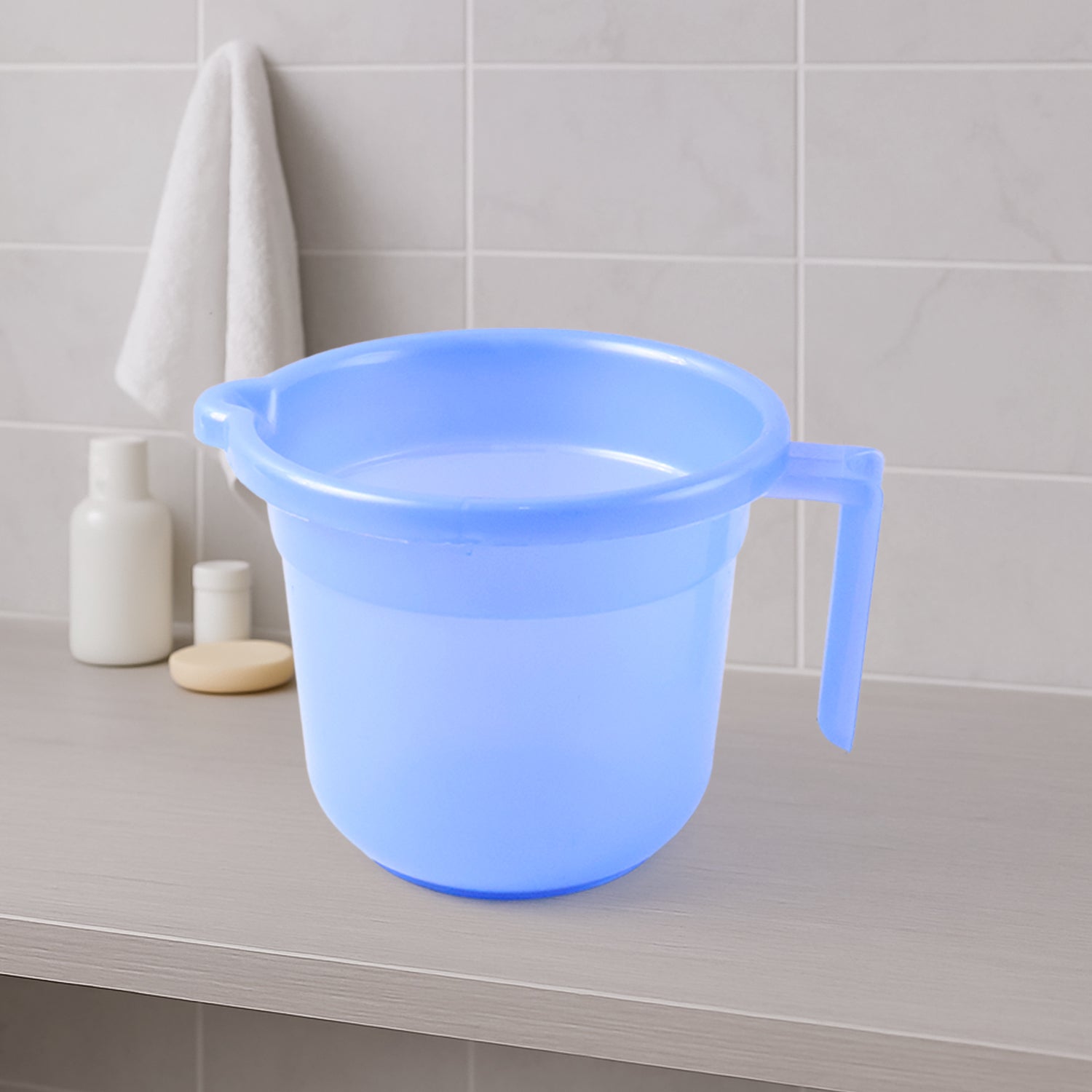 Unbreakable Plastic Bath Mug  Unbreakable Plastic Bath Mug